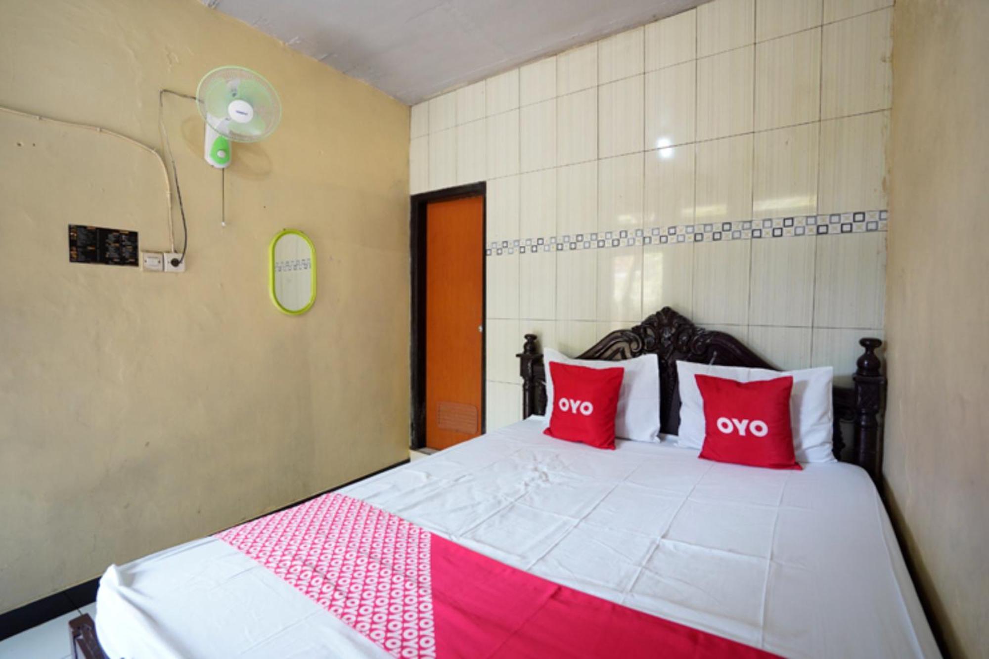 Oyo 927 Carina Hotel Claket Exteriör bild